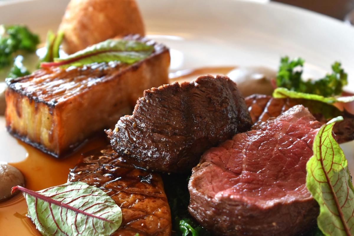 Featured image of post Beef Shank Thor’s Hammer at 275°F: Smoke, Braise, Glaze