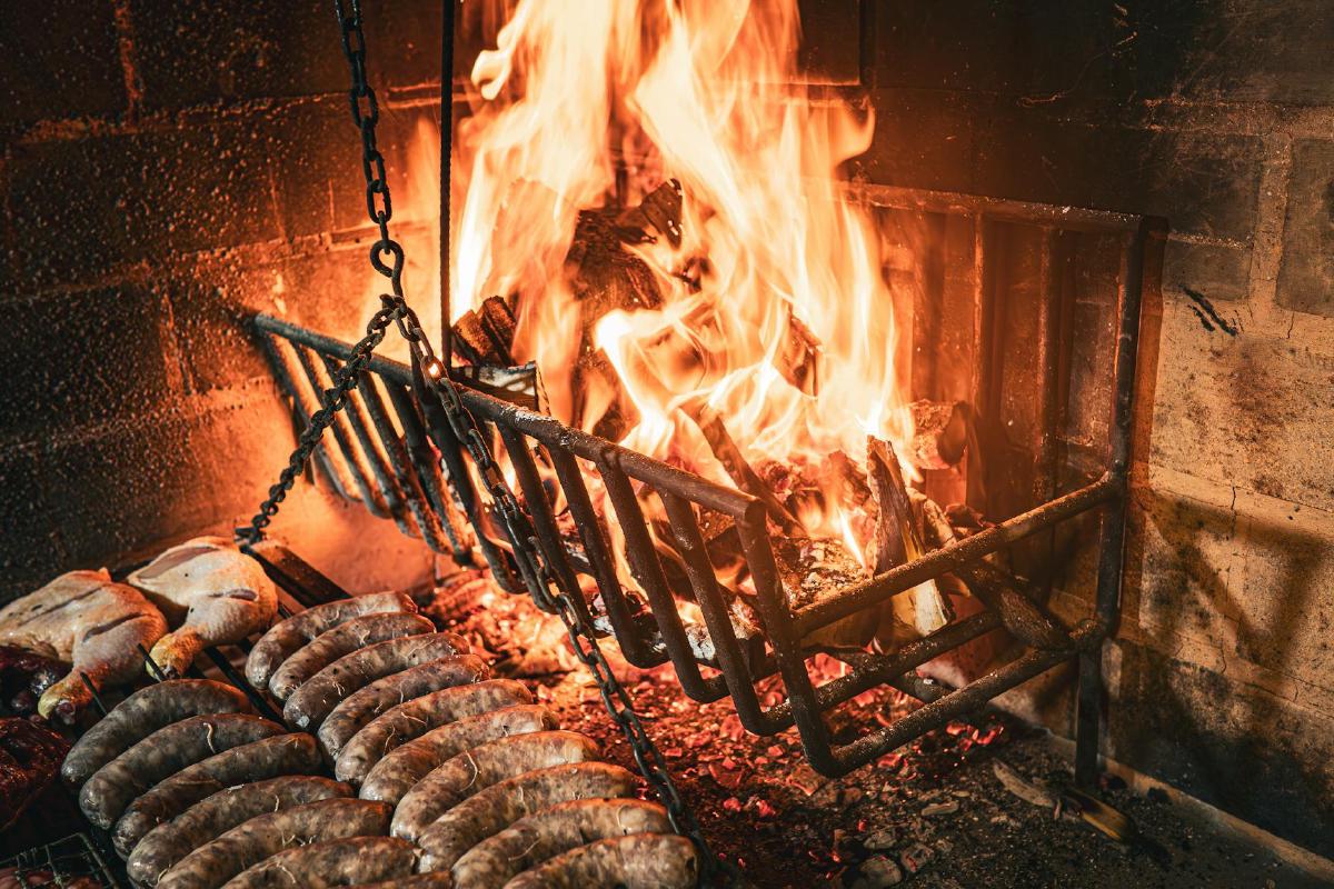 Featured image of post Kamado Smoke Quality: Clean Combustion at Low Airflow