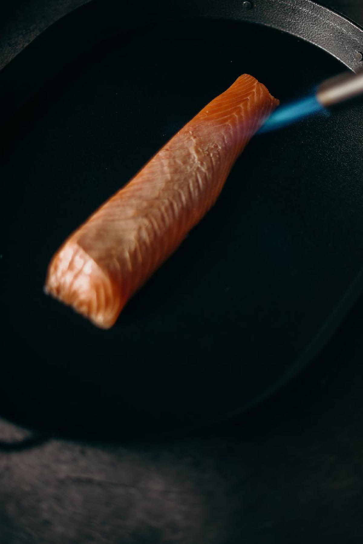 Featured image of post Live‑Fire Plancha Finish: Steak and Fish After Low‑and‑Slow