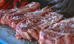 Featured image of post Practical Guide to Dry Brining: How Salt Boosts Bark and Juiciness