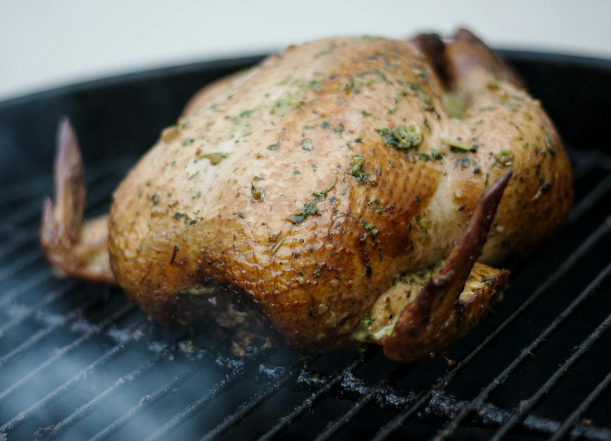 Featured image of post Precision Cooking Chicken Halves at 325°F (163°C): Crispy Skin, Juicy Meat