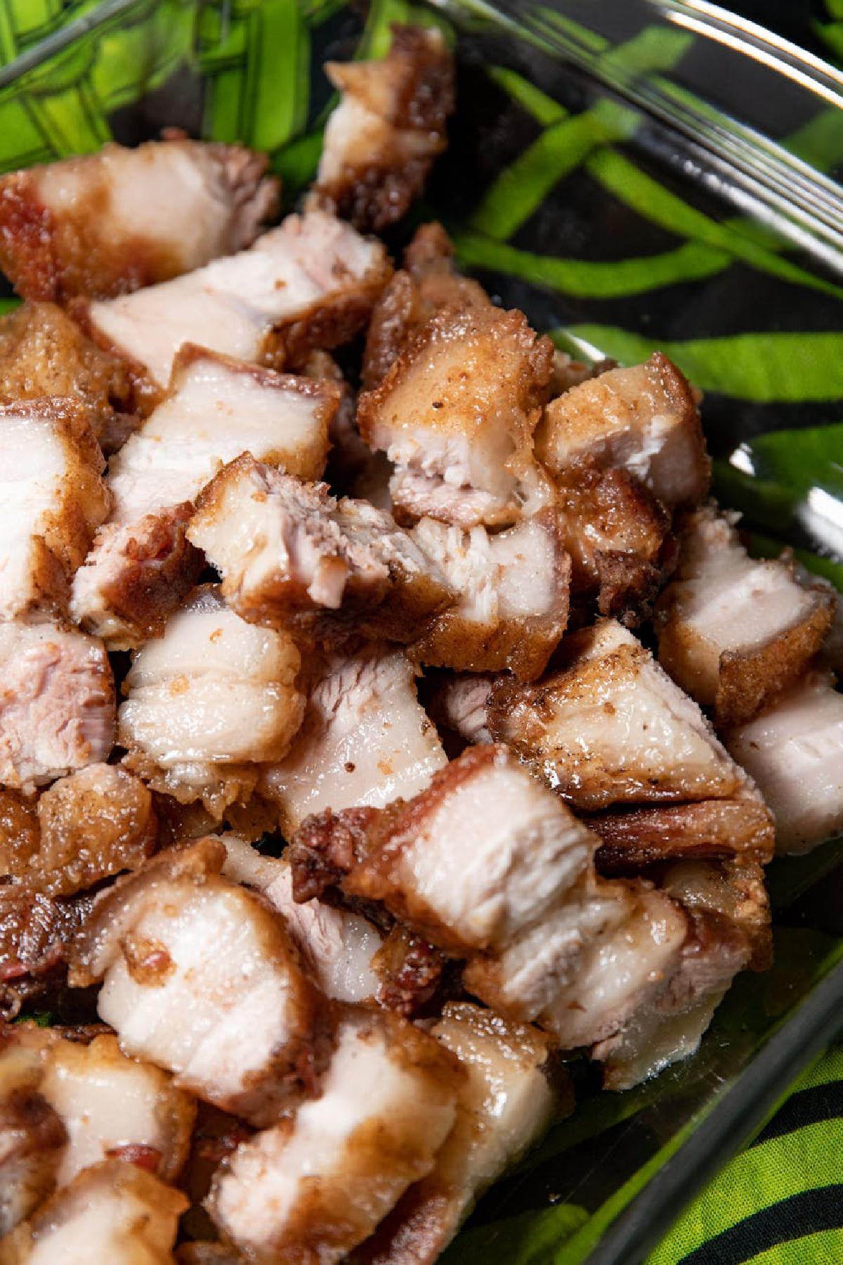 Featured image of post Skin-On Picnic Shoulder: Scoring, Render, and Crackling